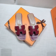 Hermes Slippers